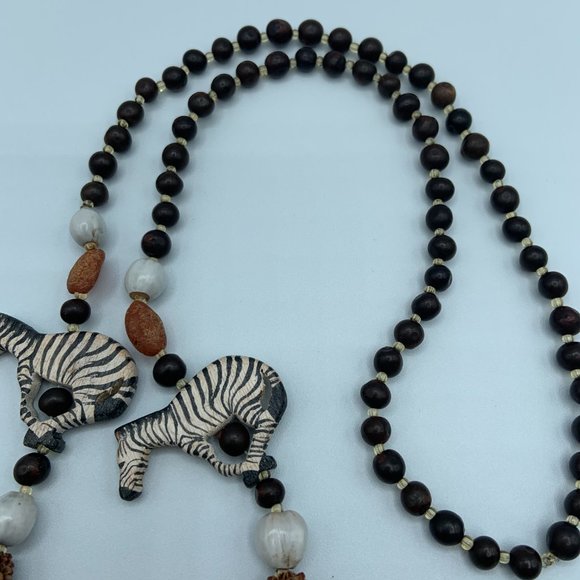 Vintage Animal Carved Wooden Necklace from Kenya - Picture 3 of 3